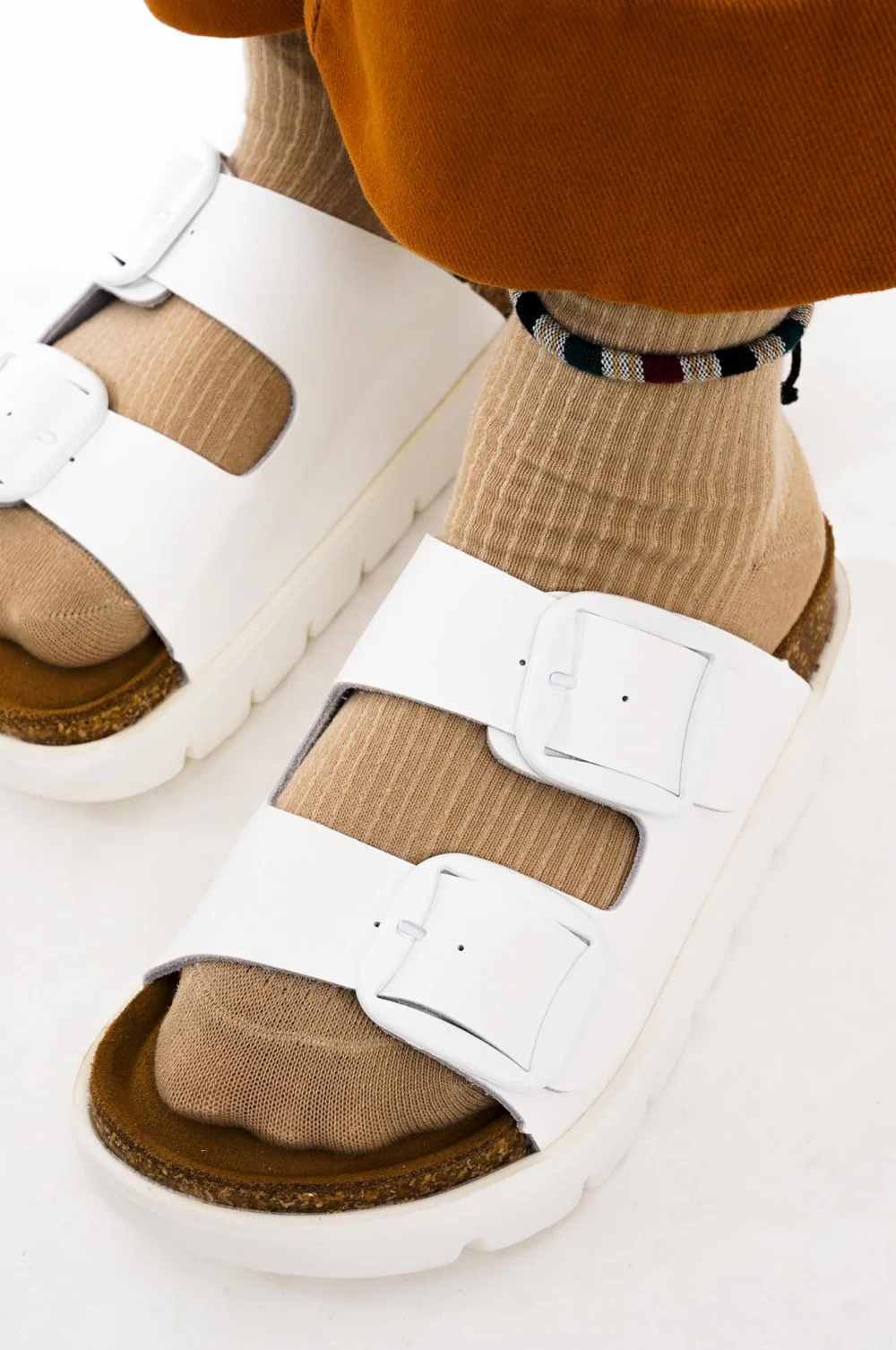 💖 Damen-Plateausandalen aus 100 % echtem Leder – Keilabsatz & klobige Pantoletten für Damen 2026 mit Memory-Foam-Innensohle und Korkfußbett (GreeceChunky) - Image 43